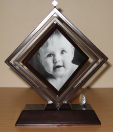 Music Rotating Photo Frame (Brown)
